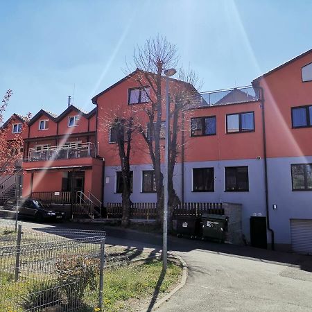 Bambus Zahrada Aparthotel Prága Kültér fotó