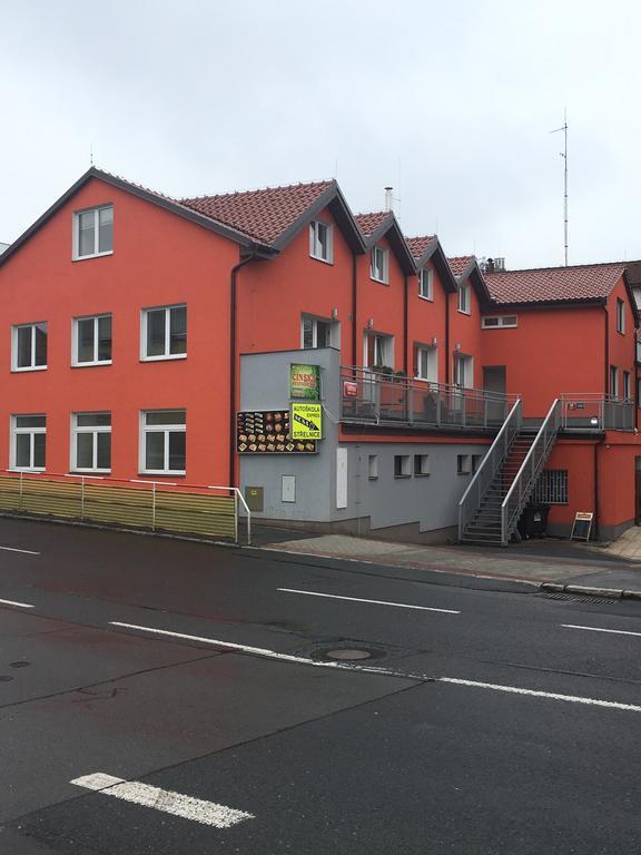 Bambus Zahrada Aparthotel Prága Kültér fotó